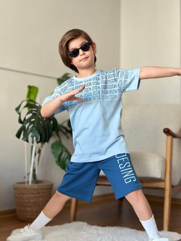 Kids' Set — TGcQIlTclO2c view