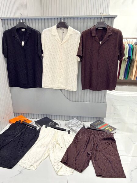 Apparel — TGcRAUa4ewry view 3