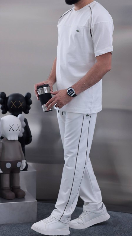 Apparel — TGcYsZ77ojm4 view