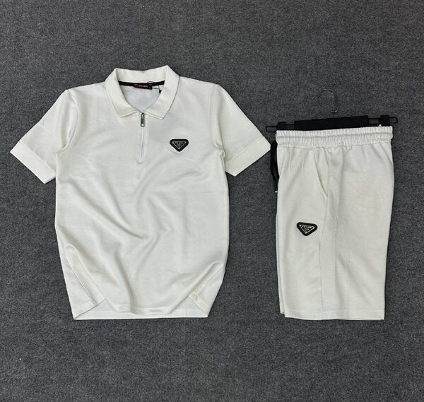 Apparel — TGcc-yYUPxUl view 3