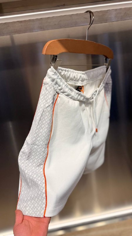 Apparel — TGcdymxEVKRN