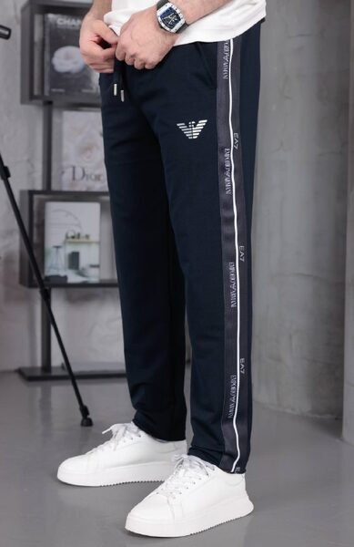 Apparel — TGceAJb1nr95