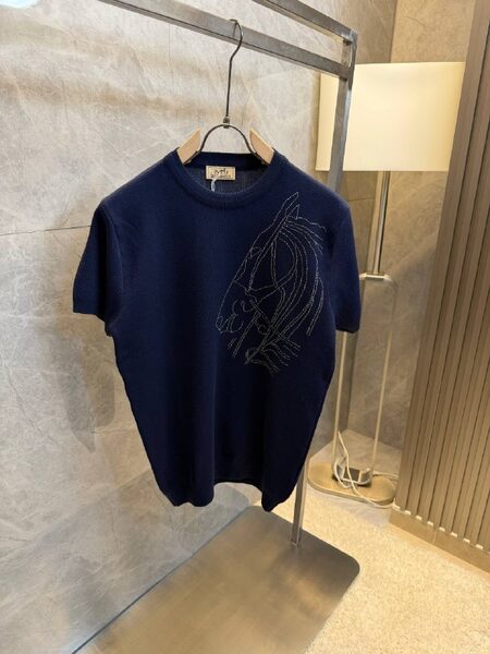 Apparel — TGceVMKShvSv
