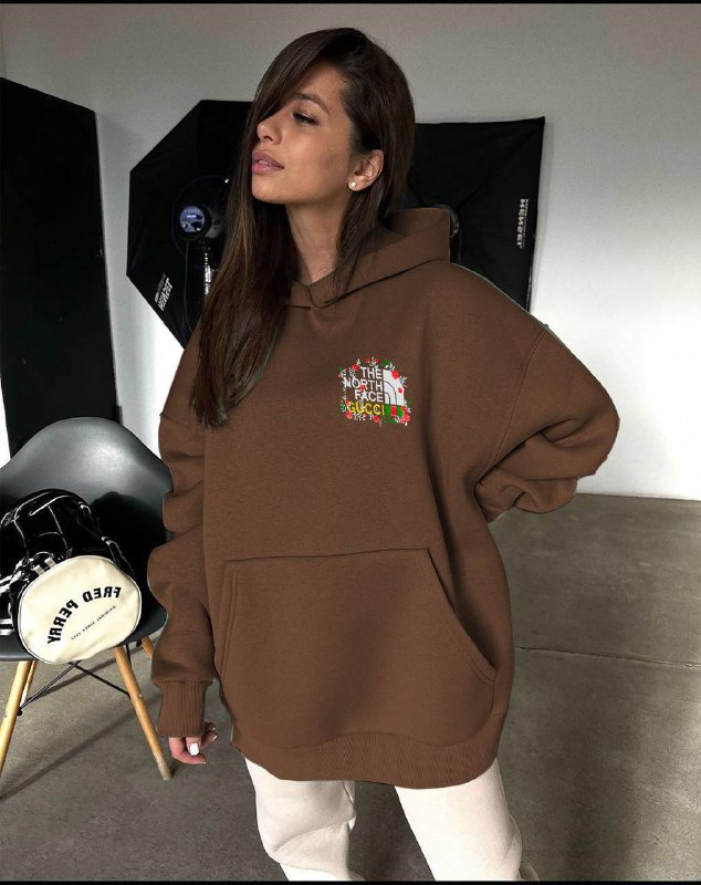 Apparel — TGcgYzlzAfTN