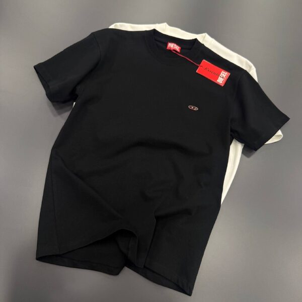 Apparel — TGcgyuYMzenc view 3