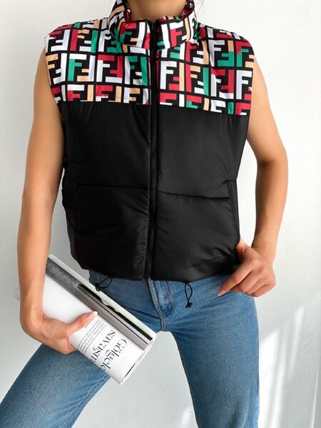 Apparel — TGclKLHRWtxl view 3