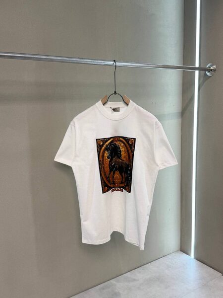 Apparel — TGcnH8QLclxX view 2