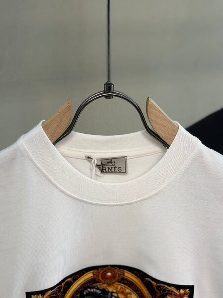 Apparel — TGcnH8QLclxX view 6