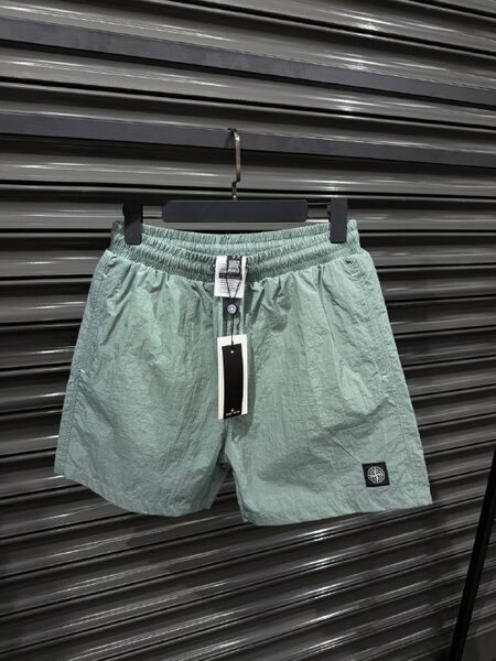 Apparel — TGcpuRs4lHtA view 4