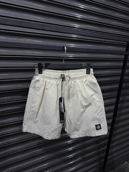 Apparel — TGcpuRs4lHtA view 6