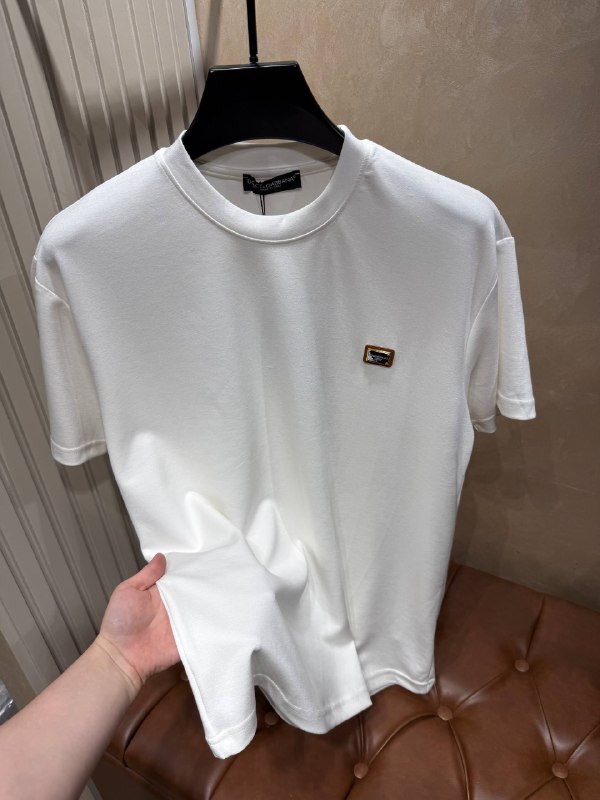 Apparel — TGd5w57DWplM view