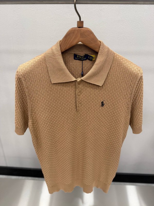 Apparel — TGd5xo7CbSP0 view