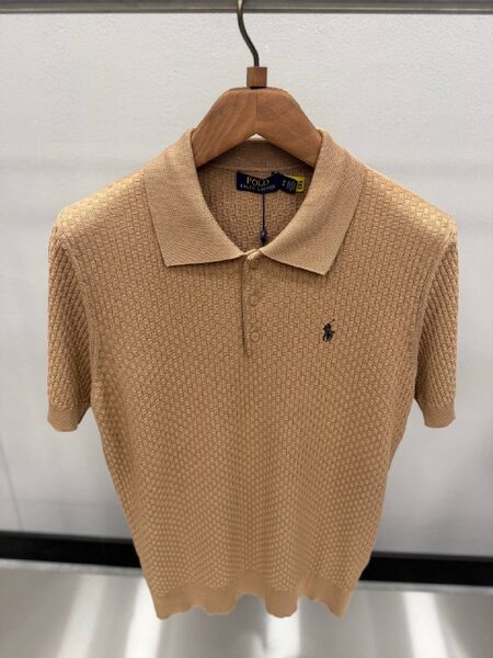 Apparel — TGd5xo7CbSP0 view 4