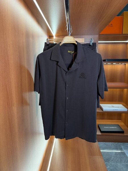 Apparel — TGd7tPmmRB1N view 3