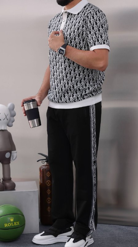 Apparel — TGdERue5dQab