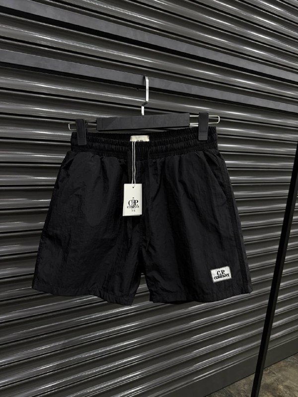 Apparel — TGdVjUeWB2WQ