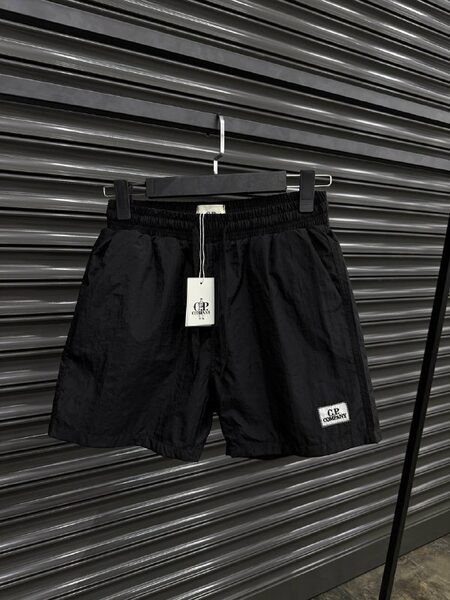 Apparel — TGdVjUeWB2WQ