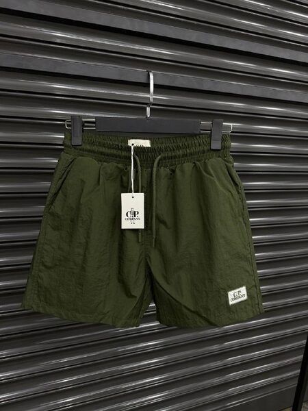 Apparel — TGdVjUeWB2WQ view 2