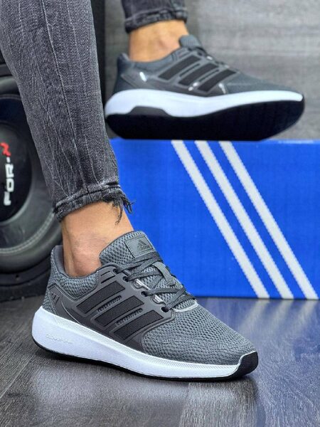 Men's Sneakers — TGdW5Hvn3Qls view 3