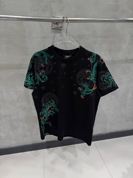 Apparel — TGdXk4XcCm0r view 4