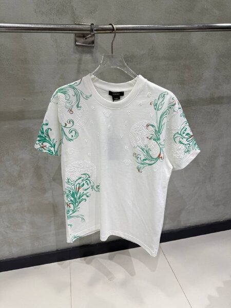 Apparel — TGdXk4XcCm0r view 6