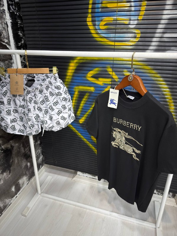 Apparel — TGdbhn1S9ZIc view