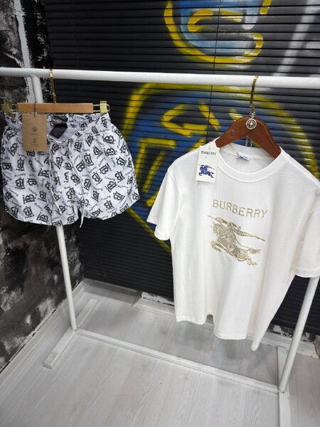 Apparel — TGdbhn1S9ZIc view 4