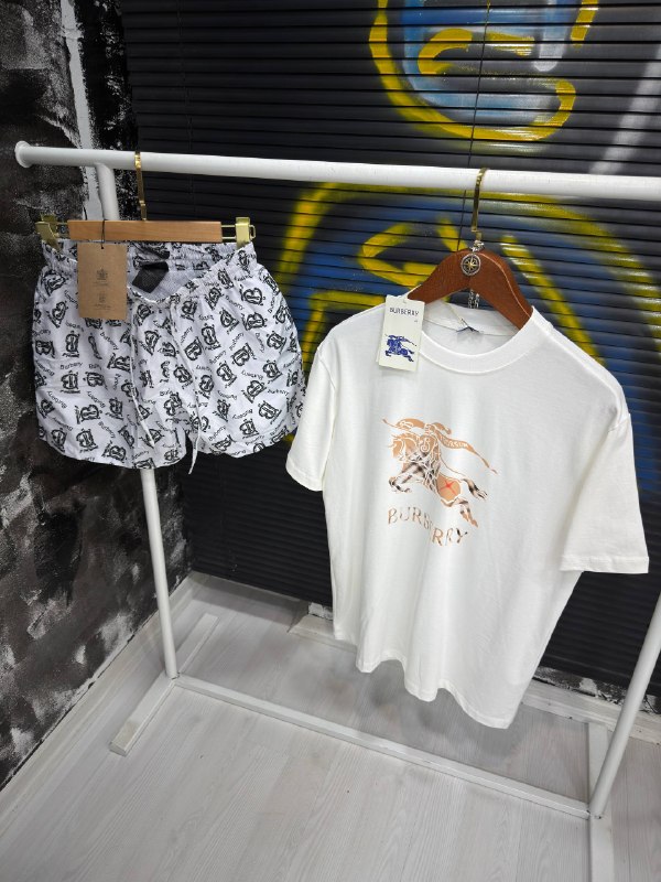 Apparel — TGdbhn1S9ZIc view