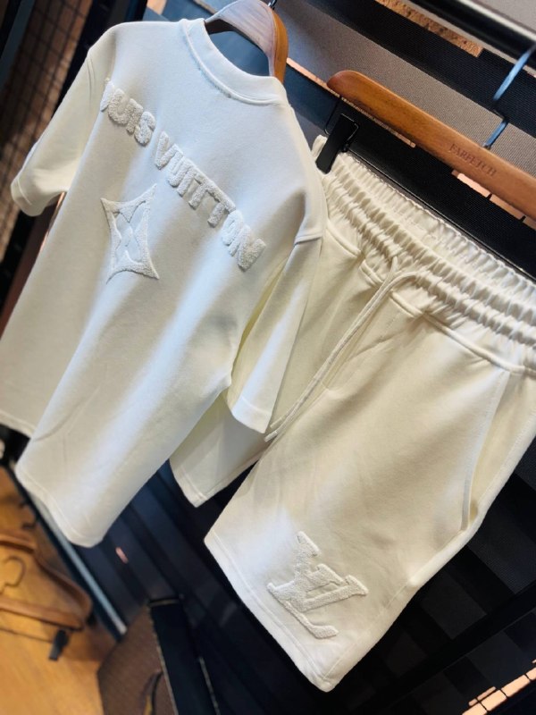 Apparel — TGdgrQidkMaZ