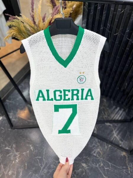 Apparel — TGdh1cPp0TwR view 2