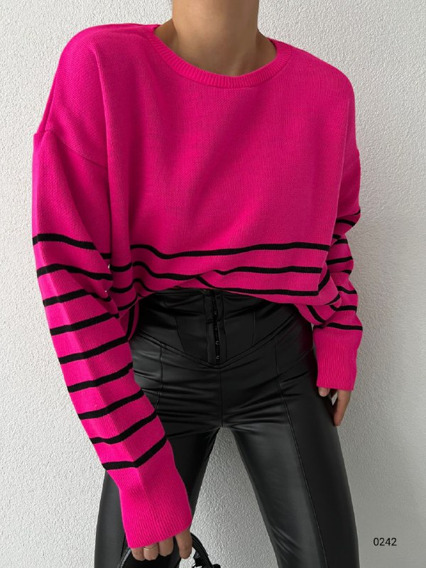 Apparel — TGdi8CHuXF0B view