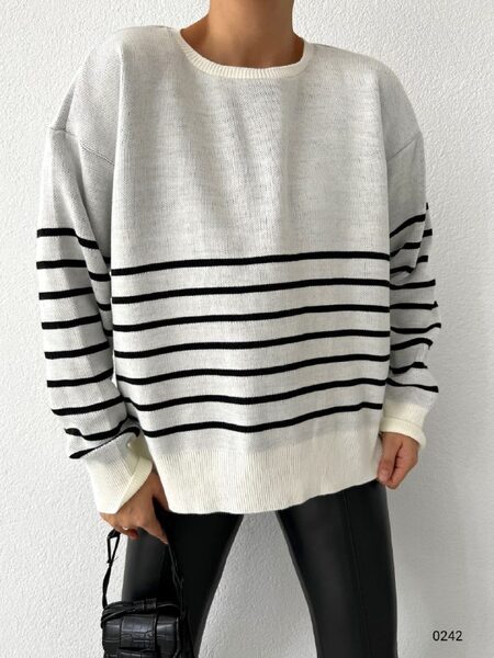 Apparel — TGdi8CHuXF0B view 7