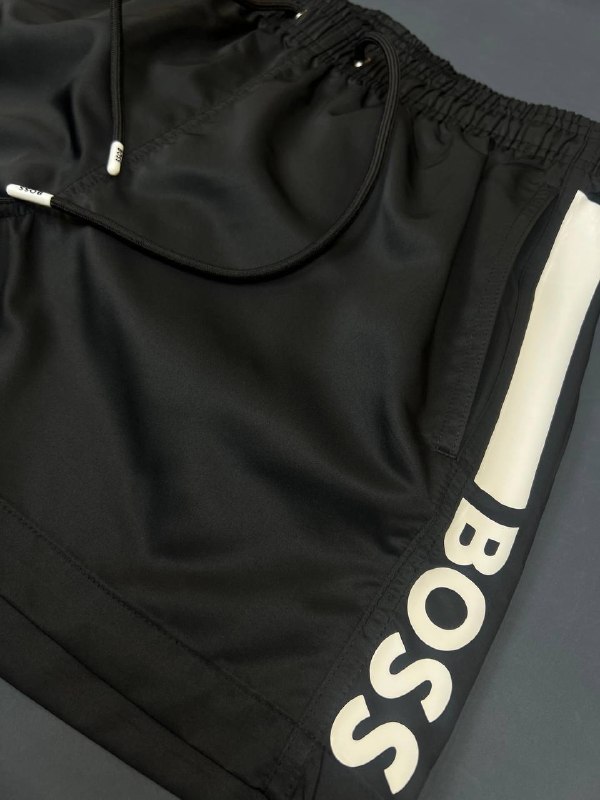Apparel — TGdjD4L6Iy3z view