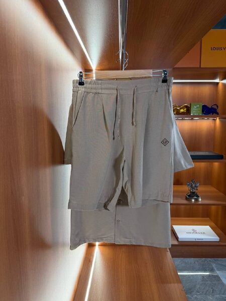 Apparel — TGdkjCtmO3pv view 2