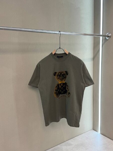 Apparel — TGdlcO6AXb-y view 3