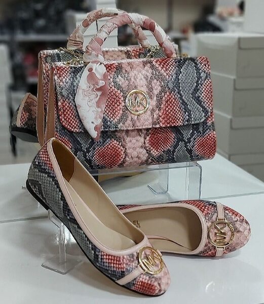 Women's Shoes — TGdmmRd7iWq0