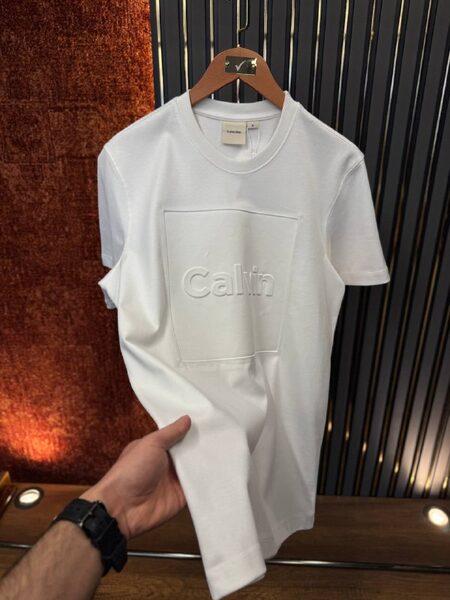 Apparel — TGdnznT_lyHY view 4