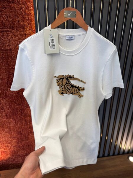 Apparel — TGdqho8lMdUJ view 6