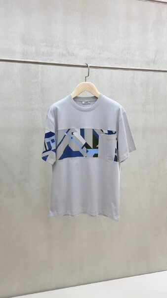 Apparel — TGdrssgMfmZx view 4