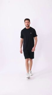 Apparel — TGdwGYo9JaQO