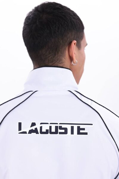 Apparel — TGdzcW3Skq0Q view 8