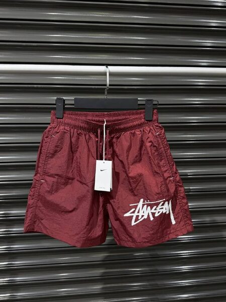 Apparel — TGe2yjWQuGEX view 2