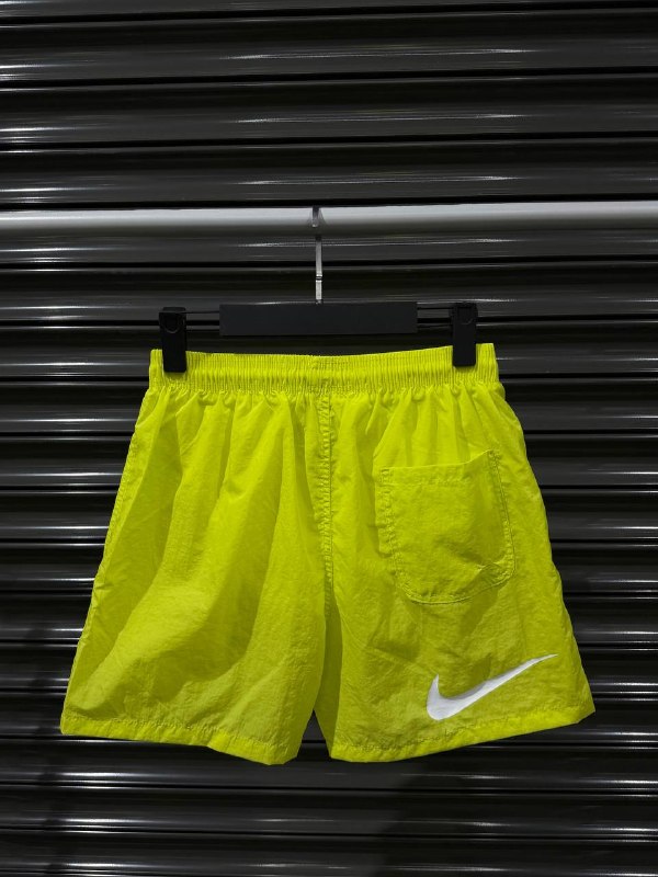 Apparel — TGe2yjWQuGEX view