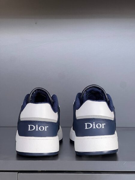Men's Sneakers — TGe5AZKgLp_I view 5