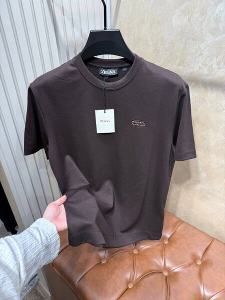 Apparel — TGe5nCUBttKR view 3