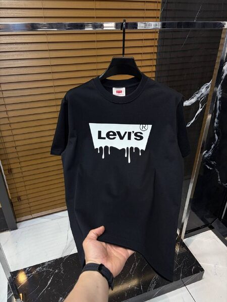 Apparel — TGe983OvwX5c view 2