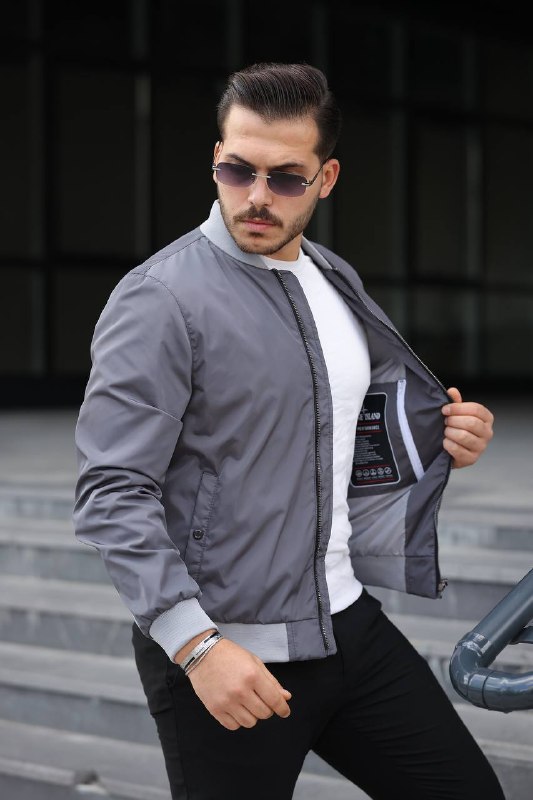 Apparel — TGe9pvvVRuy1 view