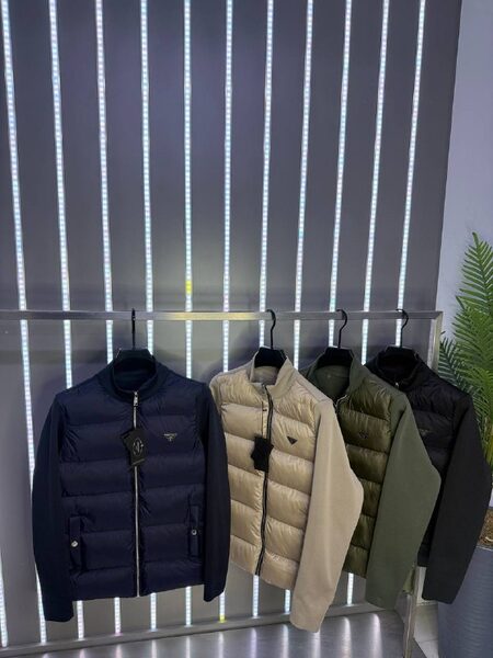 Apparel — TGeAD4d1s5W-