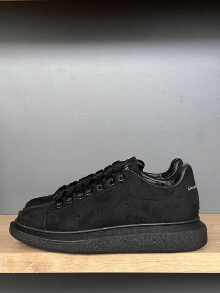 Men's Sneakers — TGeC5N4Kh9kj view 3
