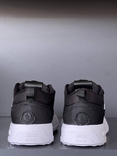 Men's Sneakers — TGeG5qIoRjZx view 3